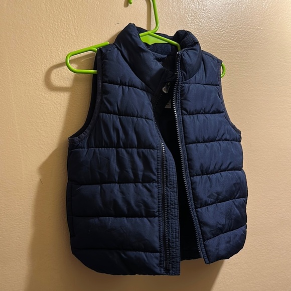 Gap Navy Blue Puffer Vest - Picture 1 of 2